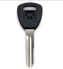 Cargar imagen en el visor de la galería, 1996-2008 Honda HD106 Transponder Key Shell, Aftermarket