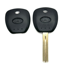 Cargar imagen en el visor de la galería, 2006-2017 KIA/Hyundai KK10 Transponder Key Shell, Aftermarket